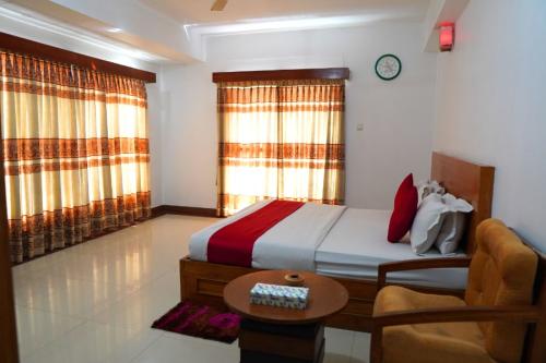 couple_bed-_hotel_coxs_hilton_01