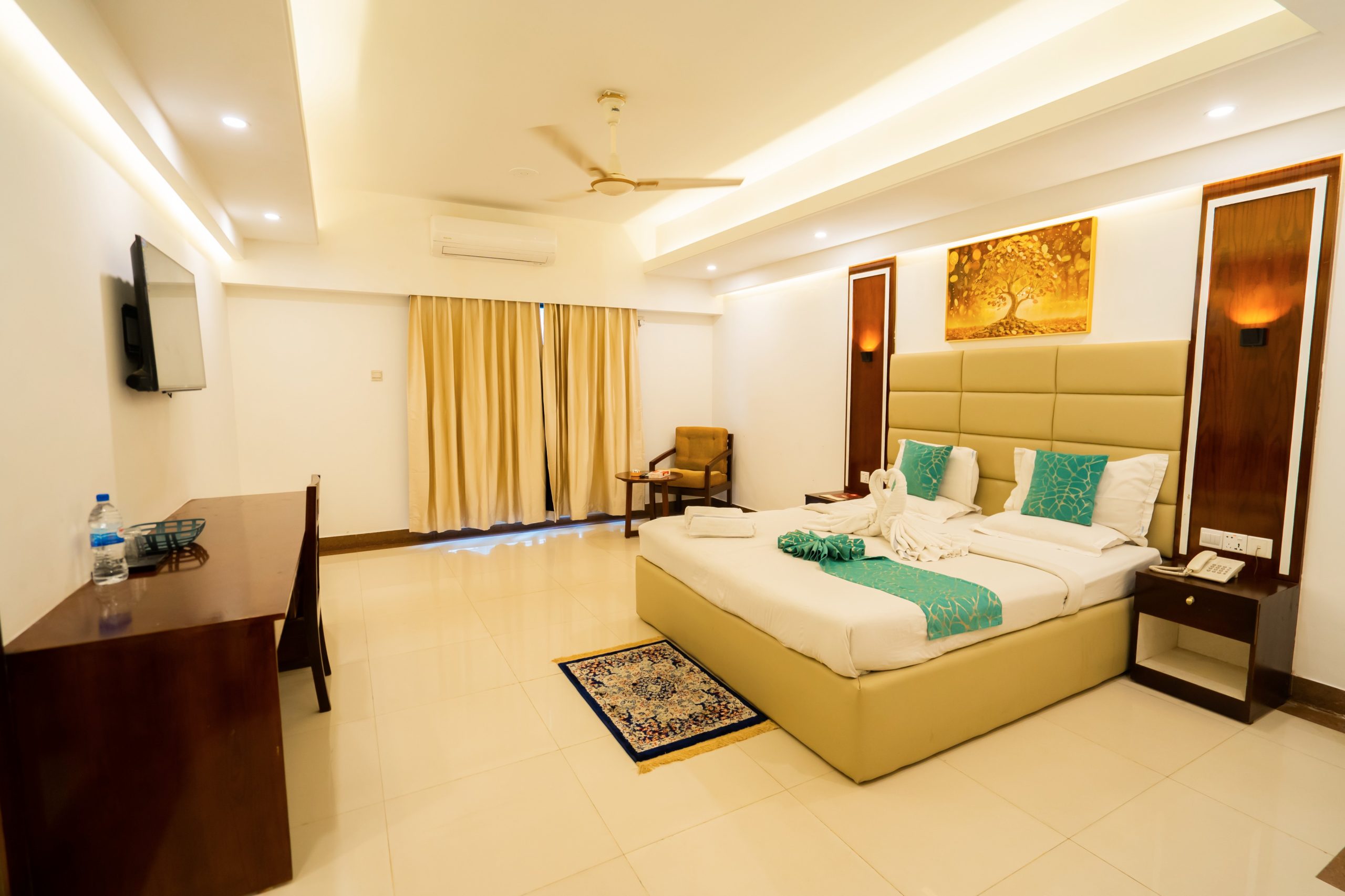 Couple Room 1 %Hotel Coxs Hilton%